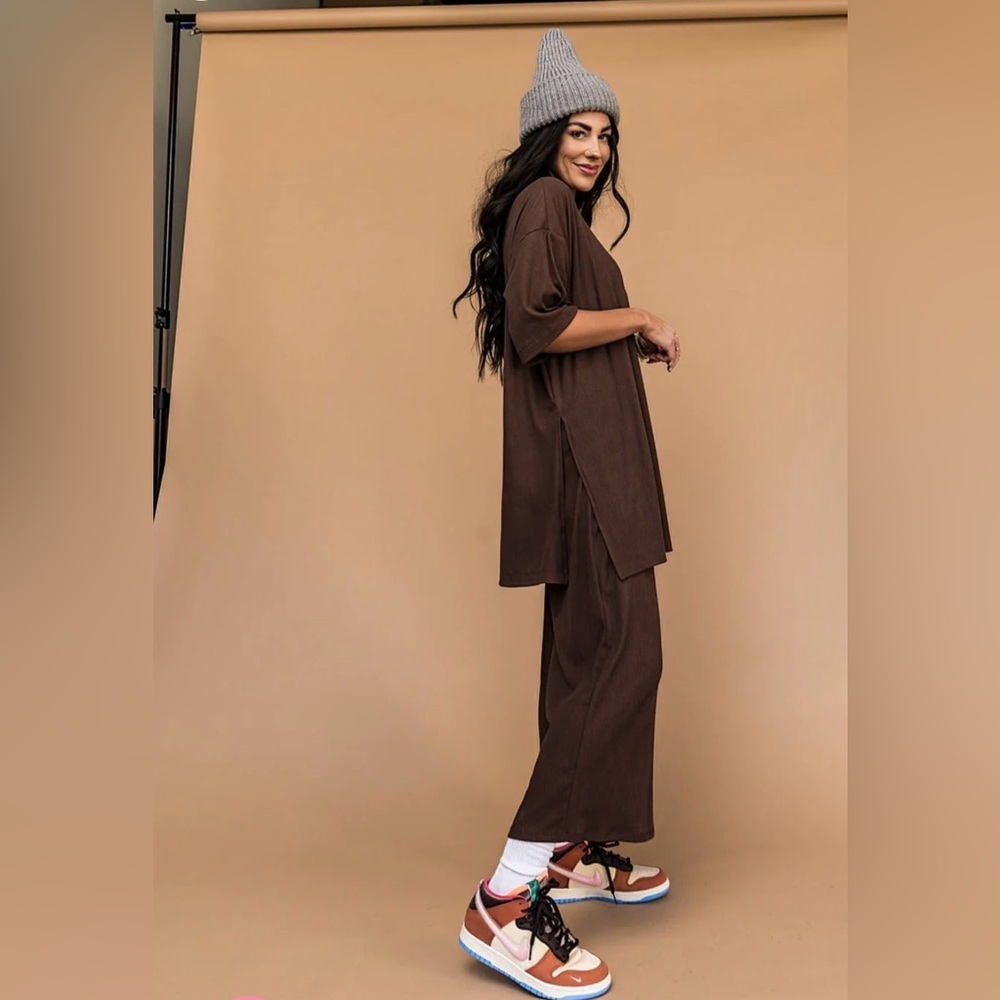 LALA ORIGINAL Dressed in LALA Lex Ribbed Playsuit in Mocha Jumpsuit Set (S) - Picture 5 of 17